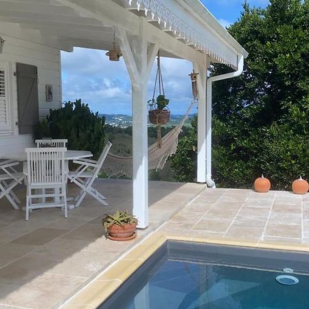 Villa 1 De Standing 80M2 Avec Piscine Et Vue Imprenable Sur La Mer Et Sur La Campagne Riviere-Salee Eksteriør bilde