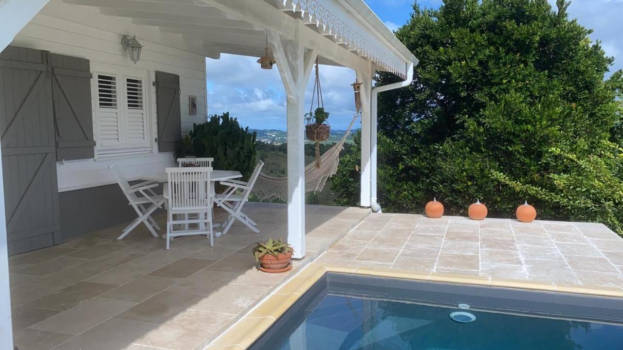 Villa 1 De Standing 80M2 Avec Piscine Et Vue Imprenable Sur La Mer Et Sur La Campagne Riviere-Salee Eksteriør bilde