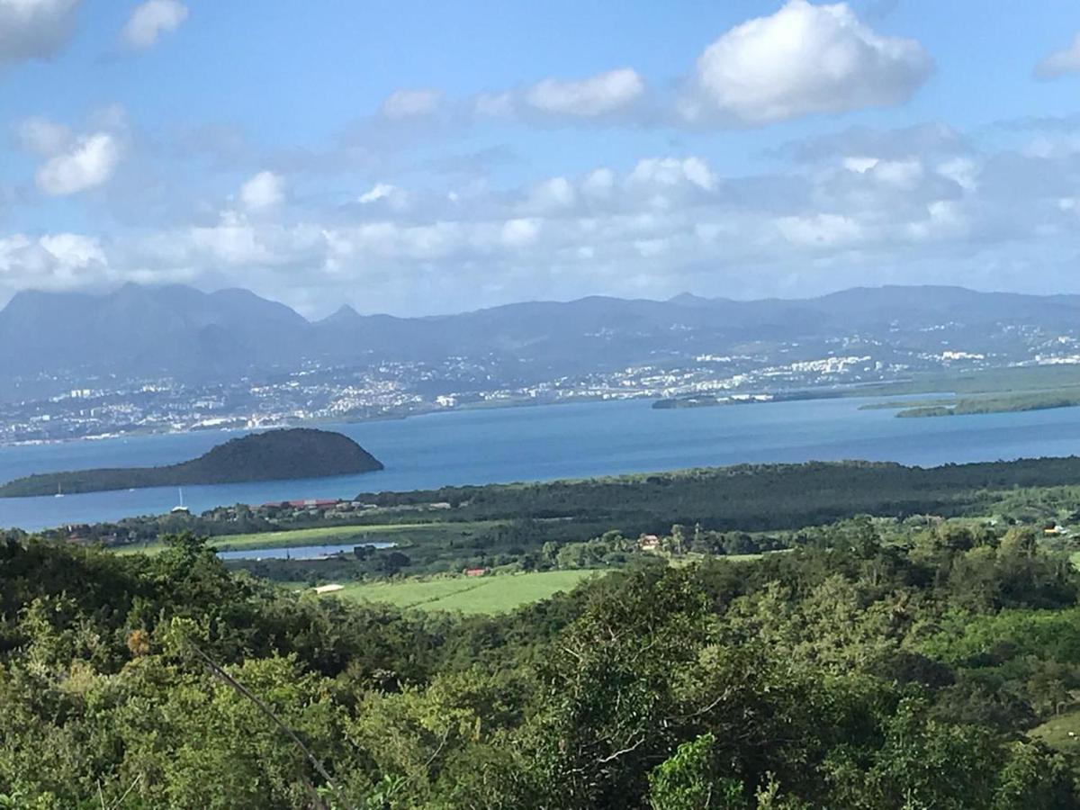 Villa 1 De Standing 80M2 Avec Piscine Et Vue Imprenable Sur La Mer Et Sur La Campagne Riviere-Salee Eksteriør bilde