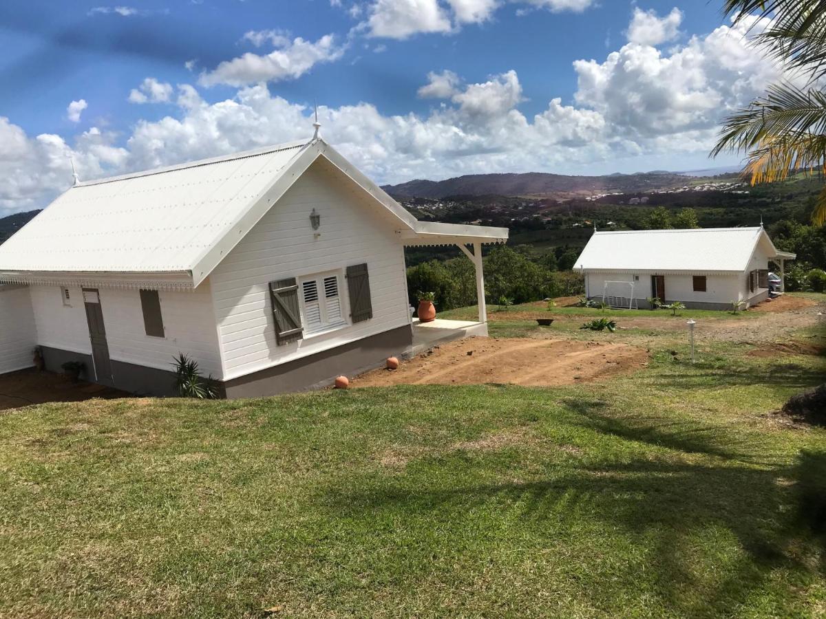 Villa 1 De Standing 80M2 Avec Piscine Et Vue Imprenable Sur La Mer Et Sur La Campagne Riviere-Salee Eksteriør bilde